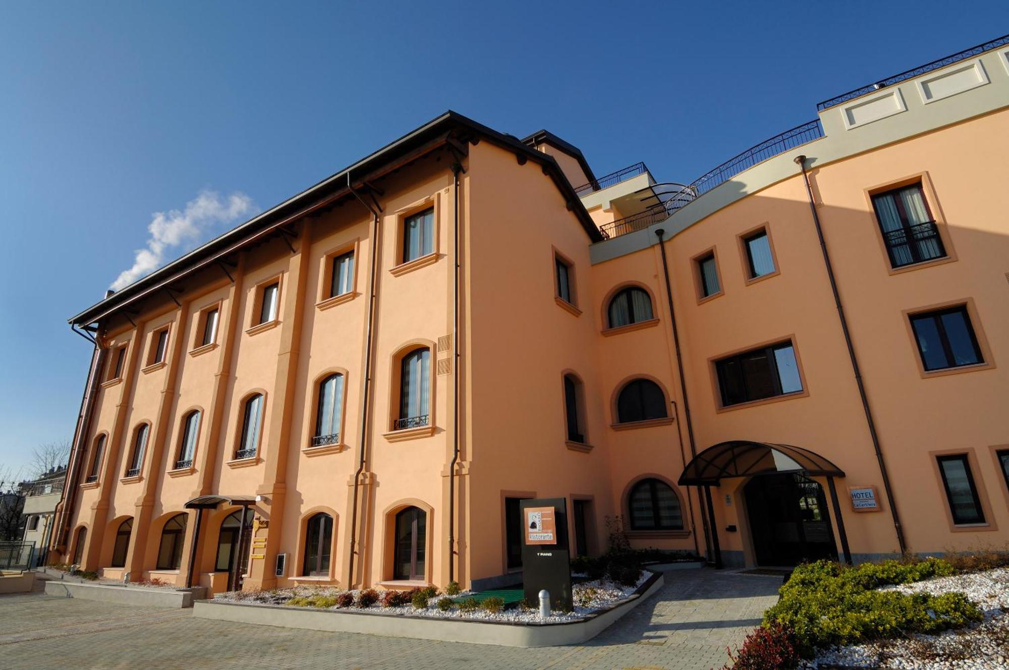 Hotel La Cartiera Vignola  Buitenkant foto